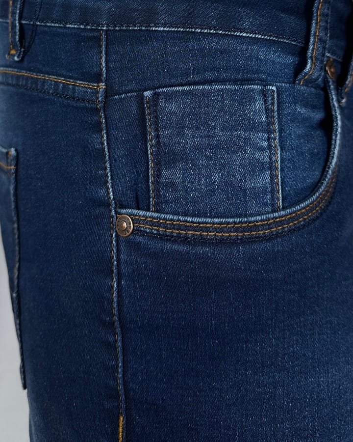 Ženske farmerke sa dubokim strukom Ženske farmerke sa dubokim strukom, slika prednjeg džepa