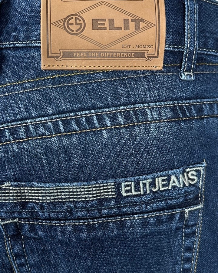 Slika dzepa muske farmerice bez elastina