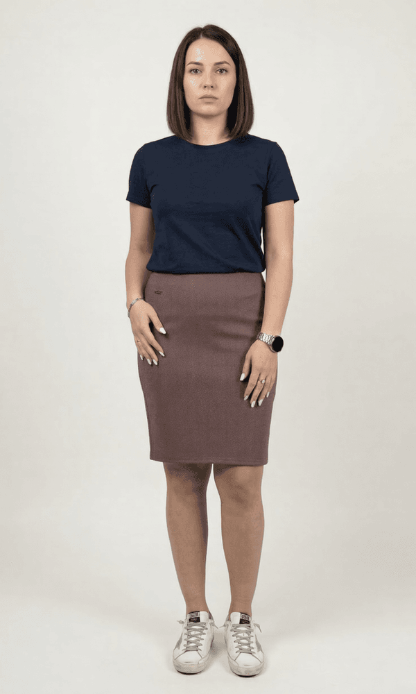 Elegantna bordo suknja