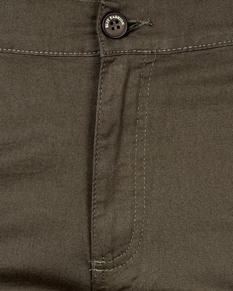 Slika prednjeg dela pantalona