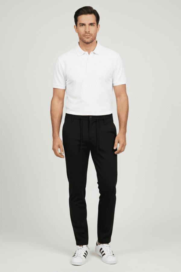 Muške rastegljive pantalone sa vezicom slika prednjeg dela