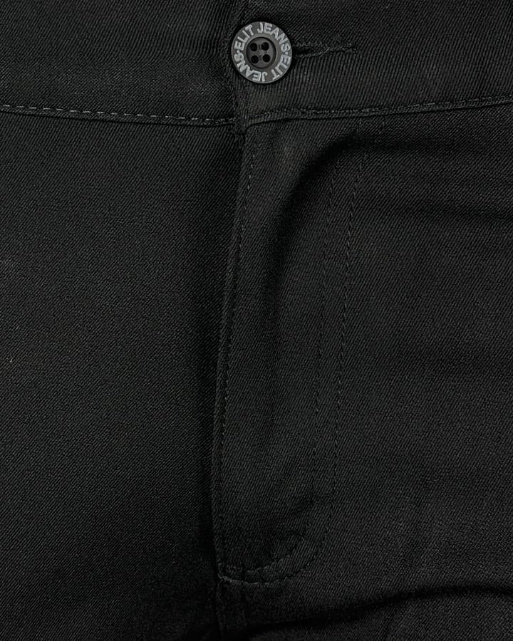 Deblje pantalone-široka nogavica Crne pantalone sa širokom nogavicom bistrec