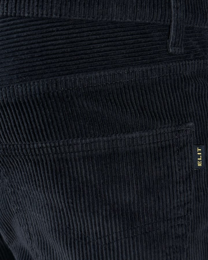 Muške pantalone od somota Muške pantalone od somota, krupna slika zadnjeg džepa