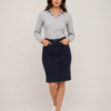 Elegantna crna suknja od teksasa visokog struka dužine 70cm za moderan ženski stil.